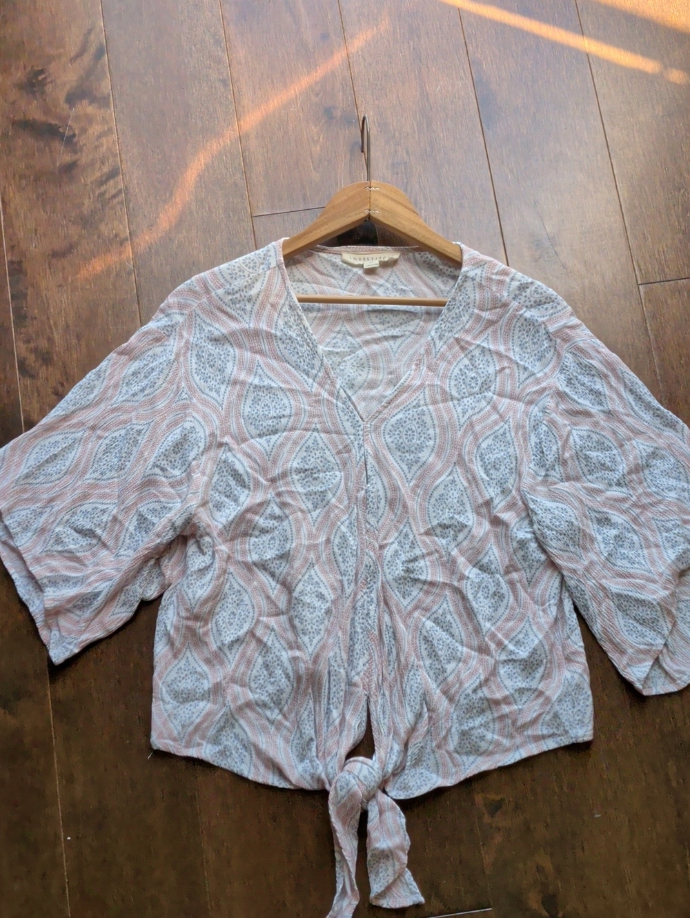 lovestitch Pink and Gray‎ Patterned Tie-Front Blouse